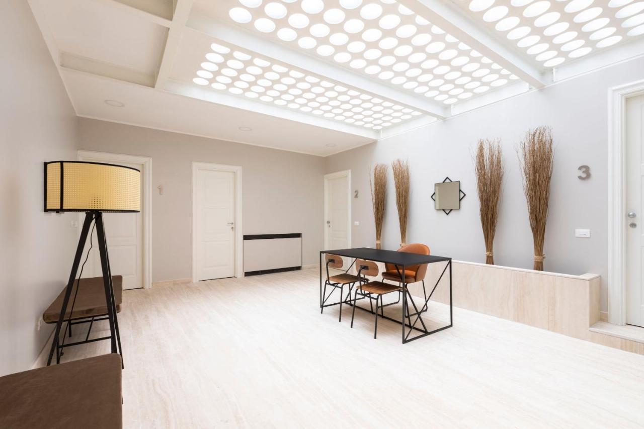 Sonder — Spanish Steps Lofts *